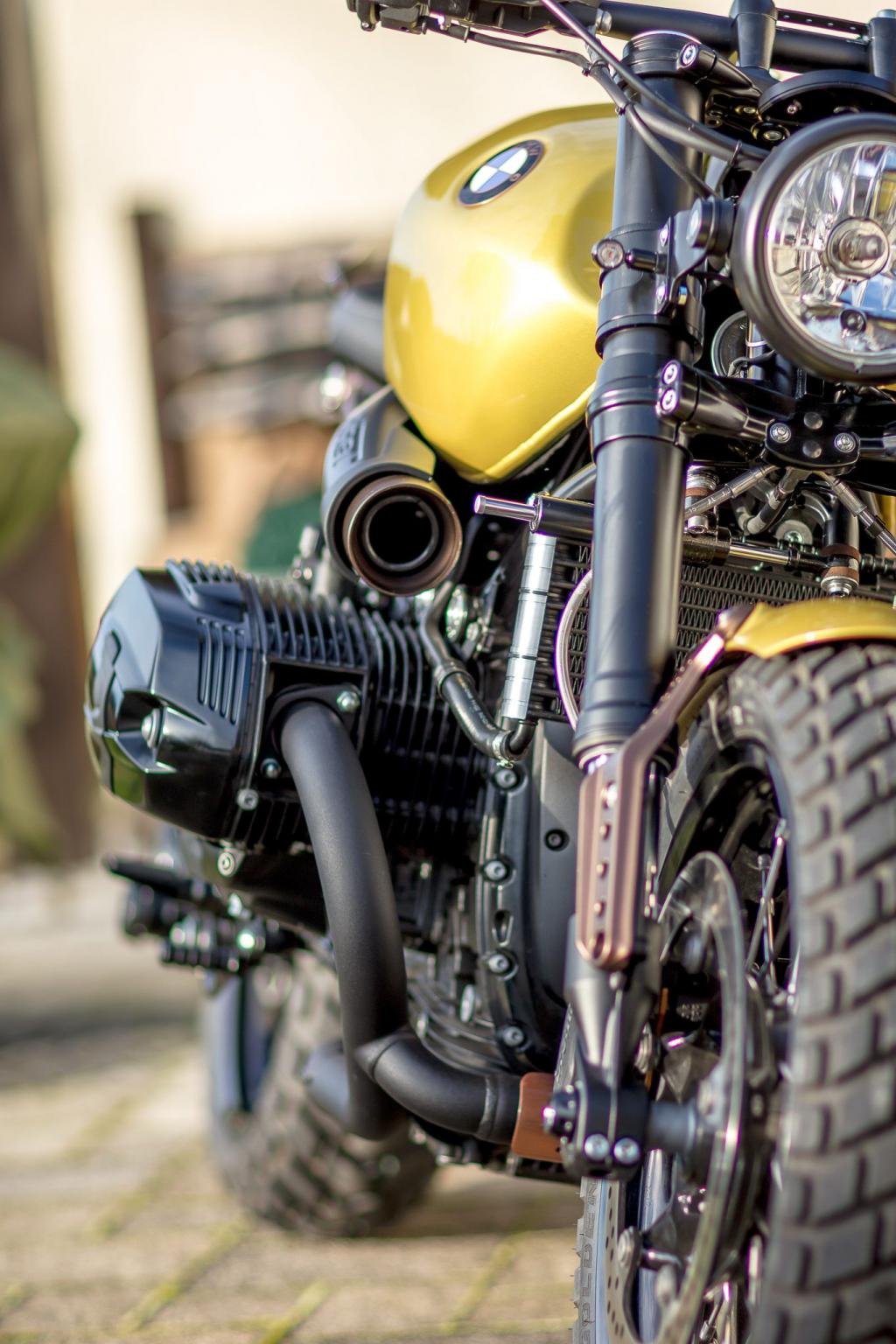 Р‘РњР’ R Nine t Scrambler