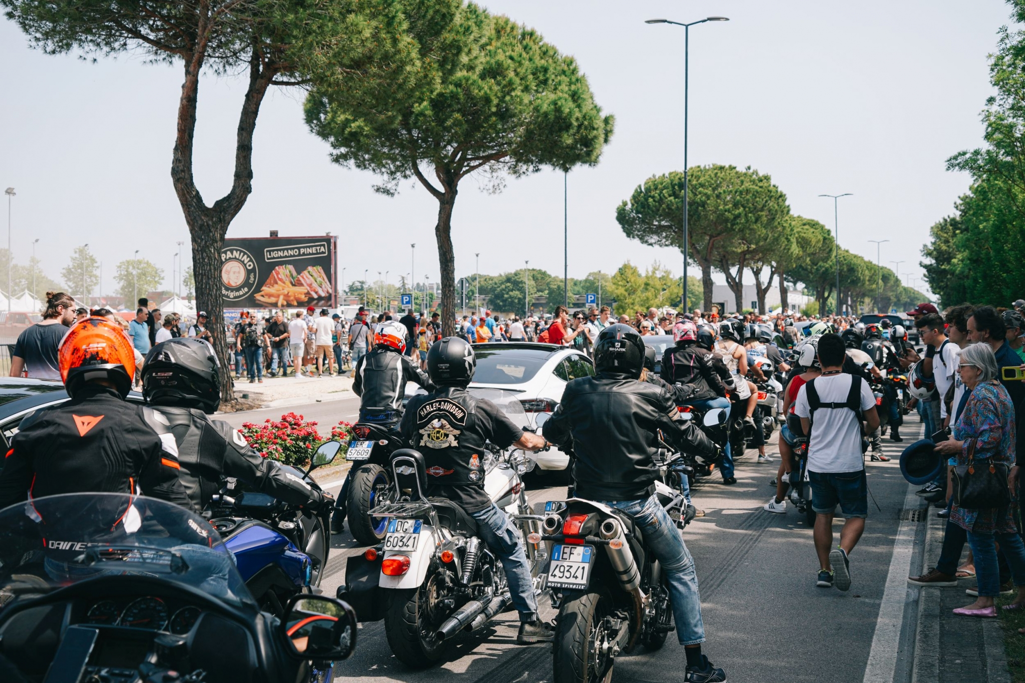 Bikes Bikers Girls In Italien Biker Fest International