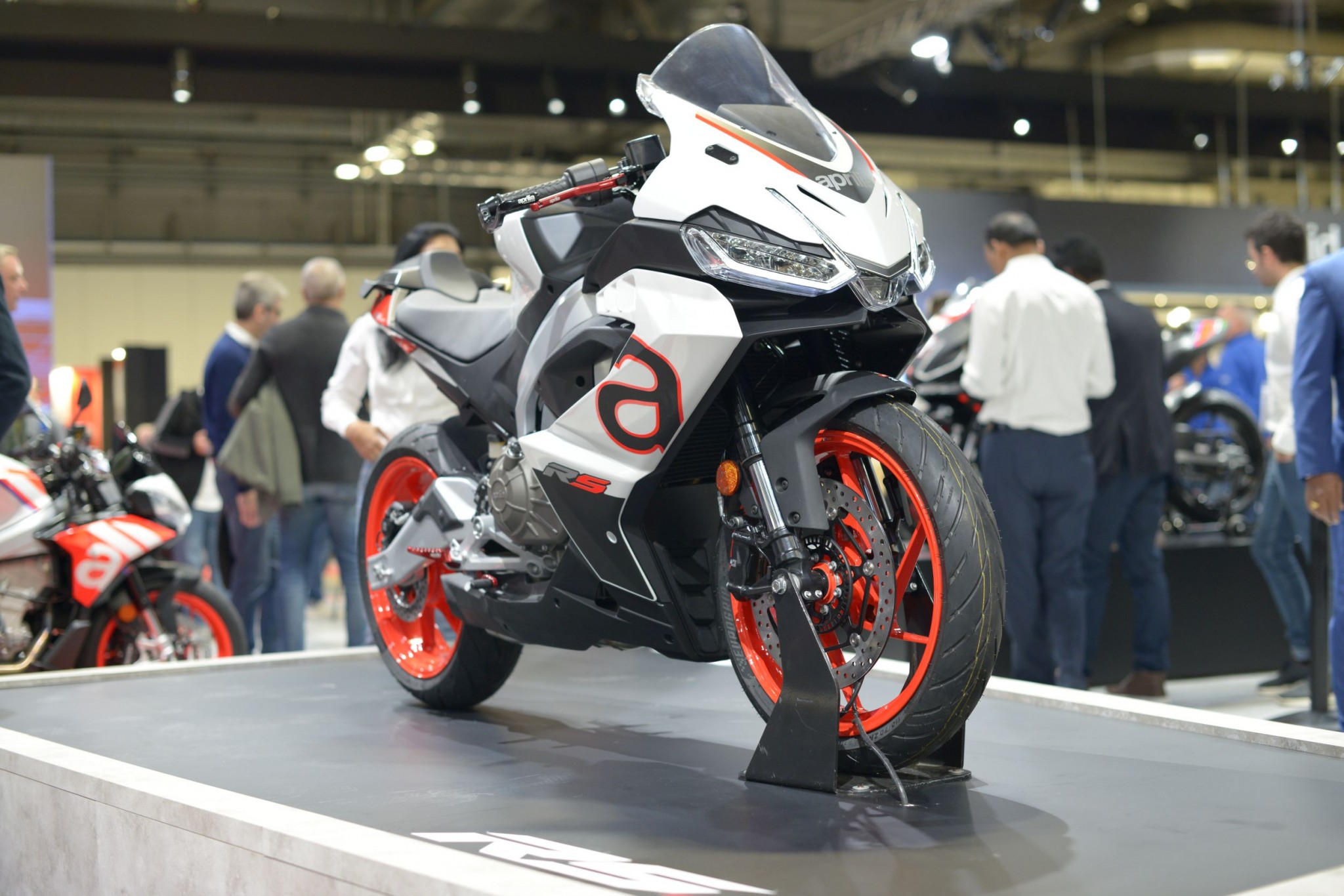 Eicma 2024 Neuheiten Netflix Daryl Angeline