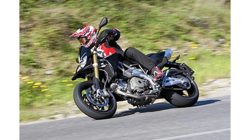 Ducati Hypermotard 821 - Obraz 16