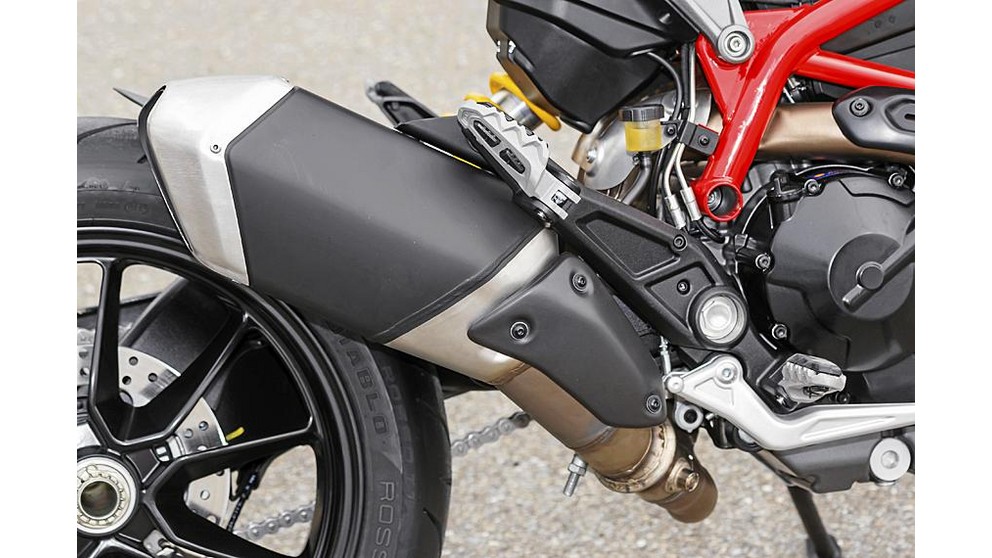 Ducati Hypermotard 821 - Obraz 18