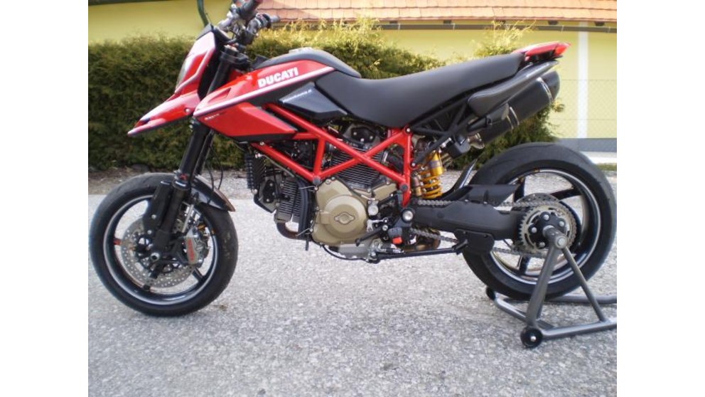 Ducati Hypermotard 1100 Evo SP - Imagem 21