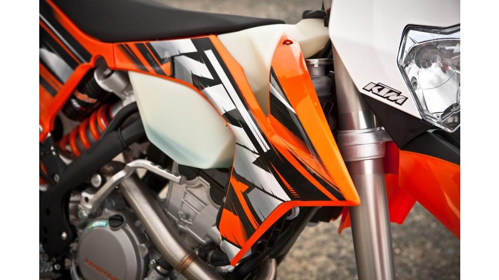 KTM 200 EXC - Imagem 19