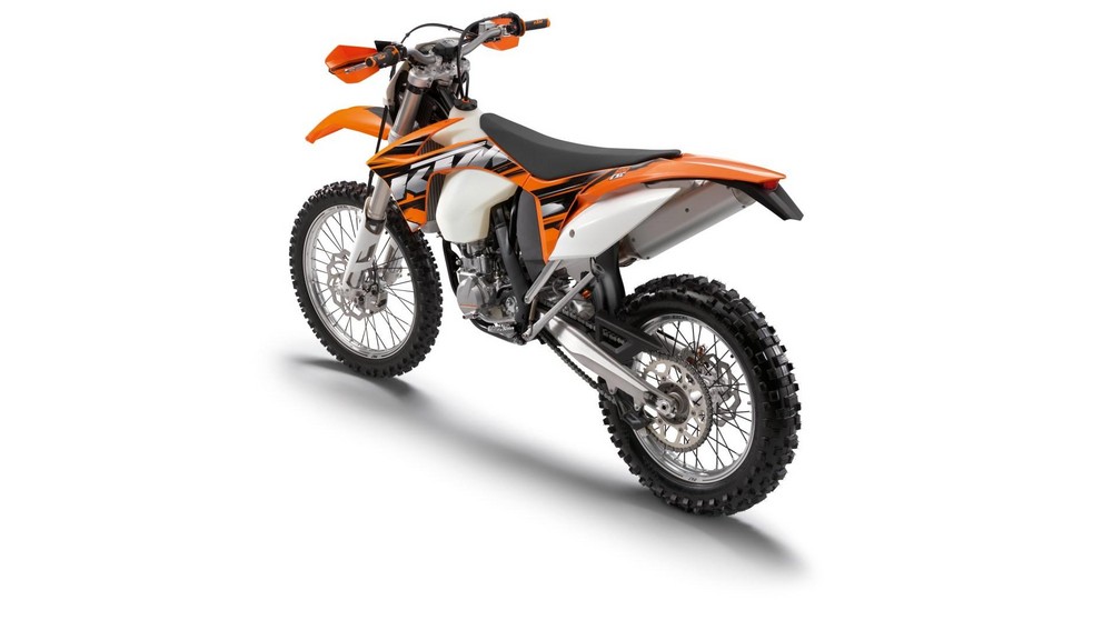 KTM 200 EXC - Imagem 15