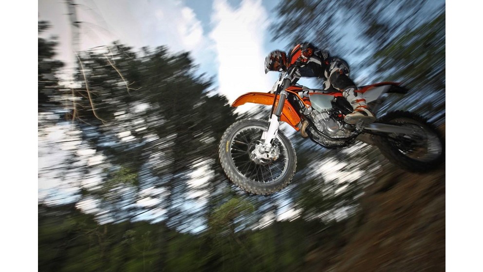 KTM 200 EXC - Imagem 9