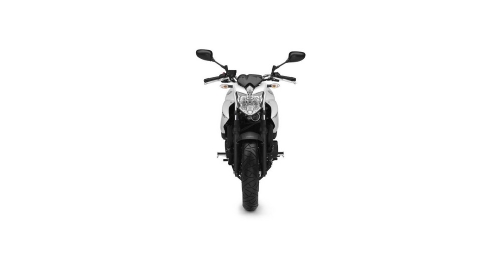 Yamaha XJ6 - Image 22