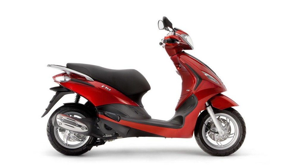 Piaggio Fly 50 2T - Imagen 22