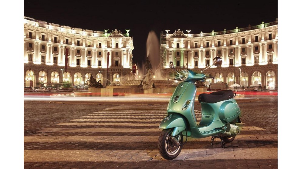 Vespa LX 125 - Resim 21