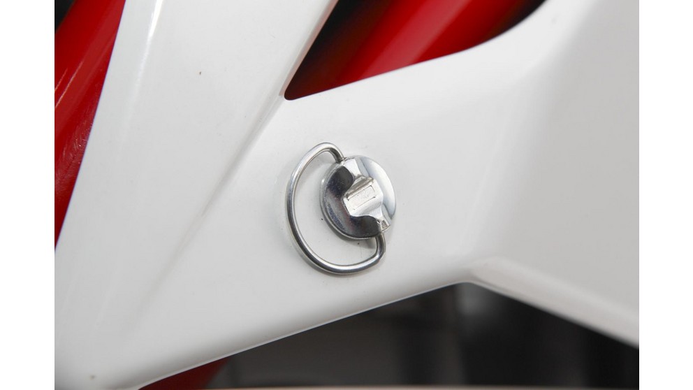 MV Agusta F4 1000 - Imagen 21