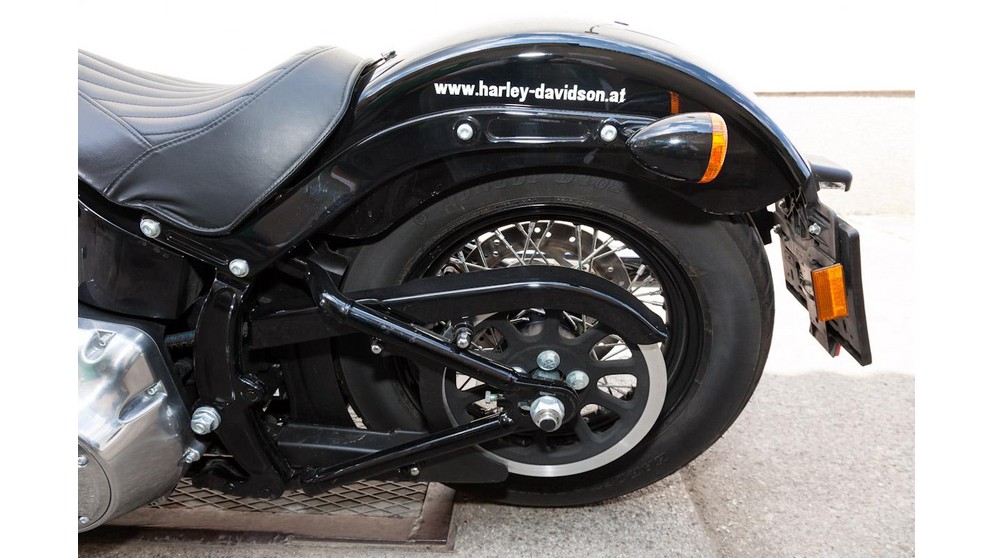 Harley-Davidson Softail Slim FLS - Imagem 17