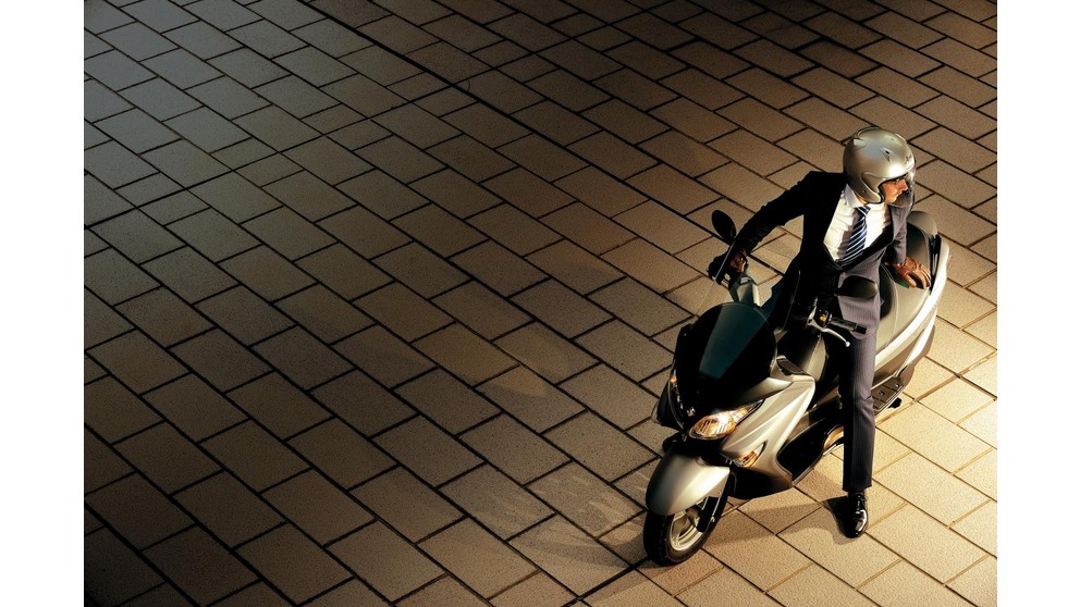 Suzuki Burgman 200 - Immagine 22