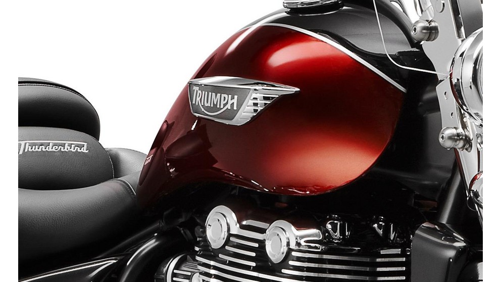 Triumph Thunderbird - Resim 15