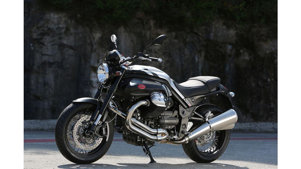 Moto Guzzi Griso 1200 8V - Obraz 18