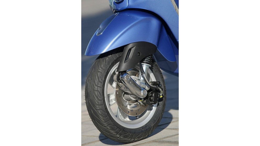 Vespa Primavera 125 i.e. 3V - Imagem 13