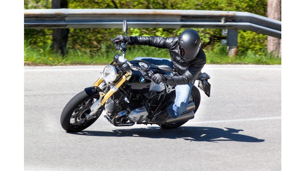 Moto Guzzi Griso 1200 8V Black Devil - Imagen 23