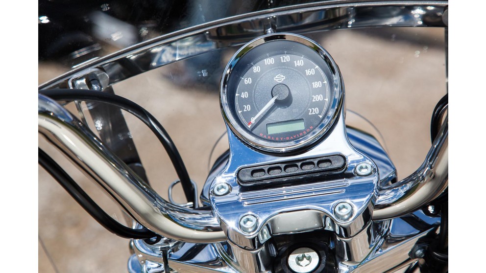 Harley-Davidson Sportster XL 1200T SuperLow - Resim 10