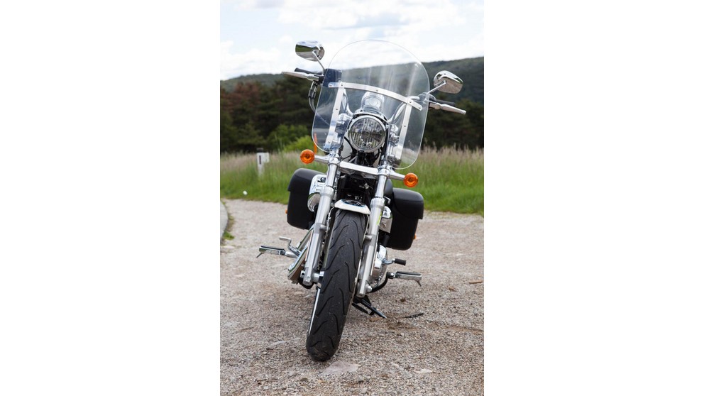 Harley-Davidson Sportster XL 1200T SuperLow - Imagem 19