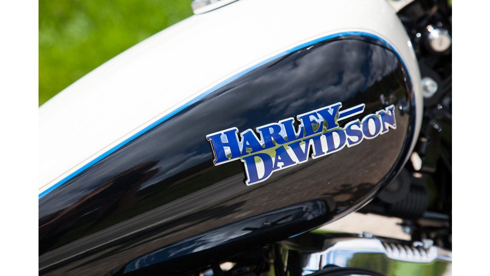 Harley-Davidson Sportster XL 1200T SuperLow - Imagem 22