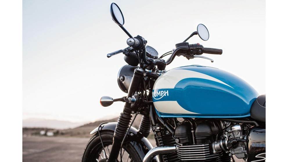 Triumph Bonneville SE - Imagem 17