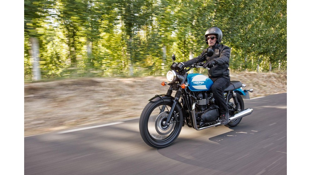 Triumph Bonneville SE - Image 22