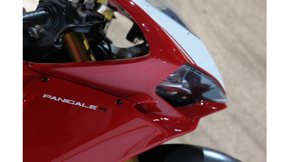 Ducati 1199 Panigale R - Bild 7