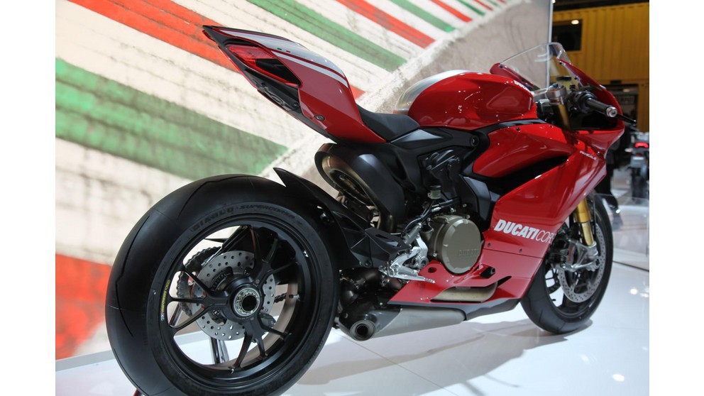 Ducati 1199 Panigale R - Obrázok 16