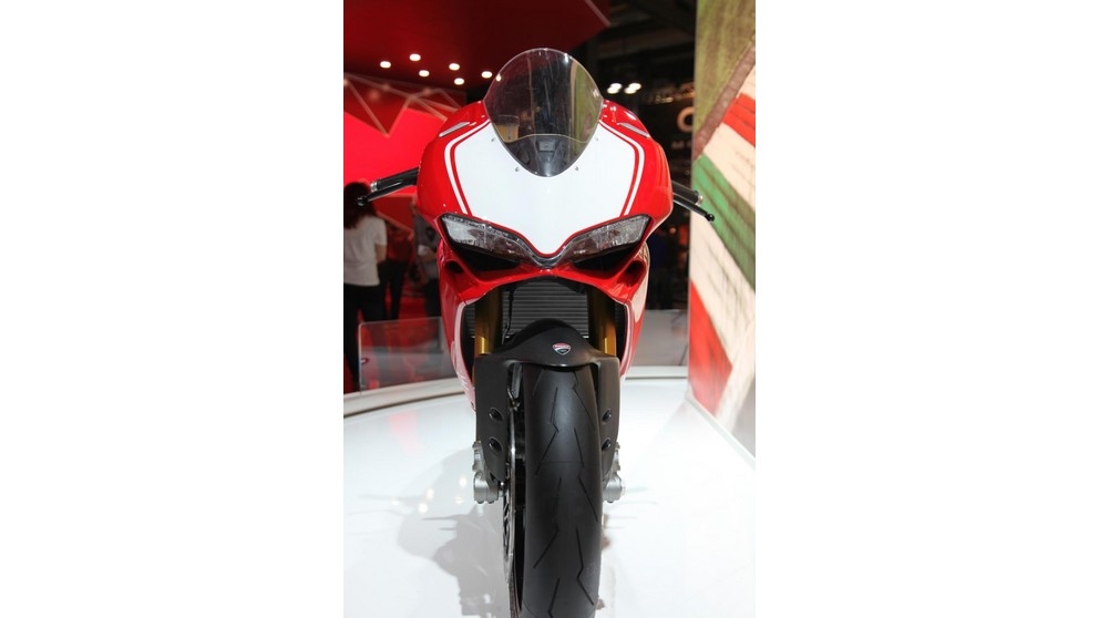 Ducati 1199 Panigale R - Image 17