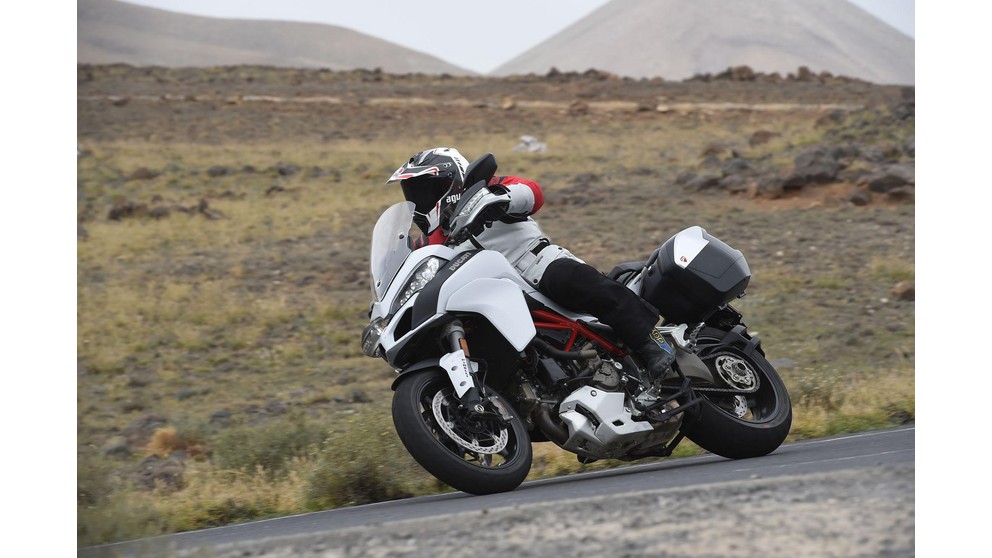 Ducati Multistrada 1200 S - Kép 12