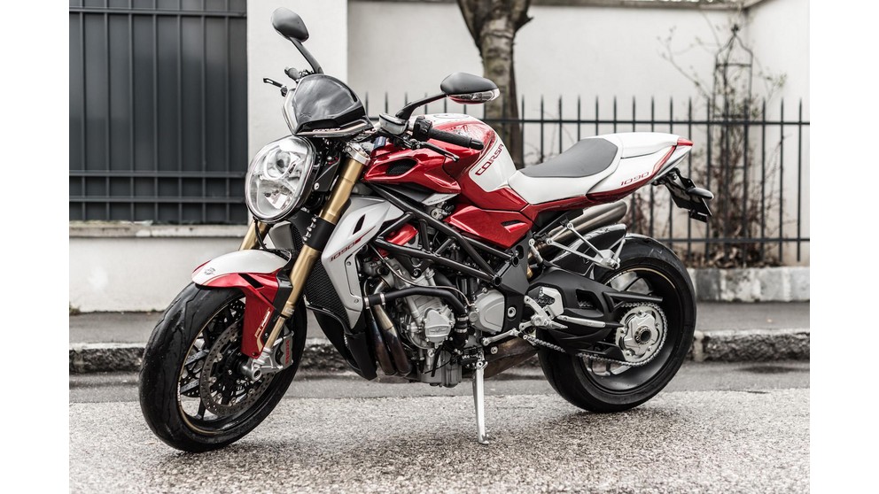 MV Agusta Brutale 1090 - Image 15