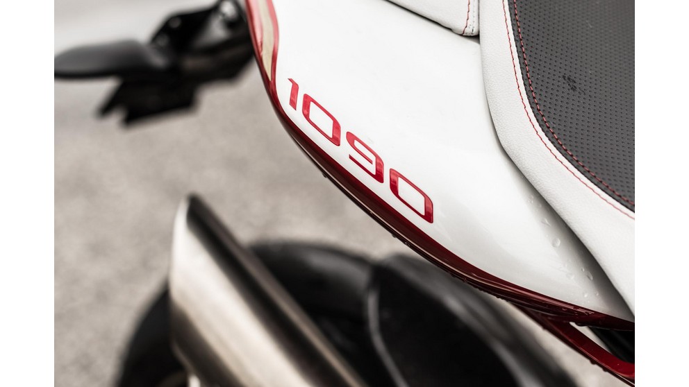 MV Agusta Brutale 1090 - Image 23