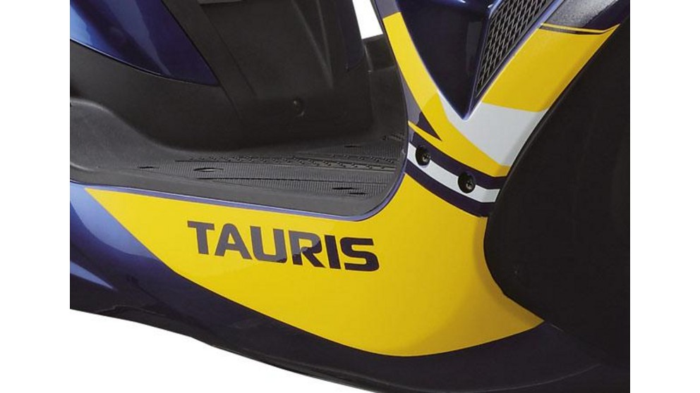 Tauris Firefly 50 Racing - Imagen 8
