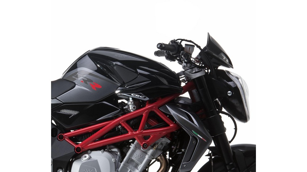 MV Agusta Brutale 1090 RR - Bild 11