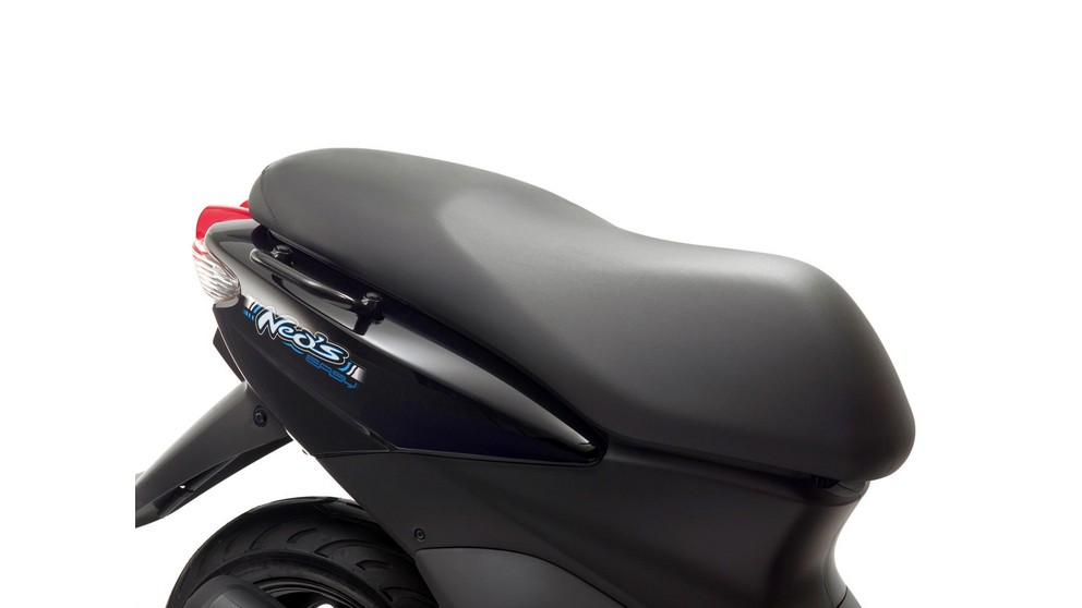 Yamaha NEOs 50 - Imagem 24