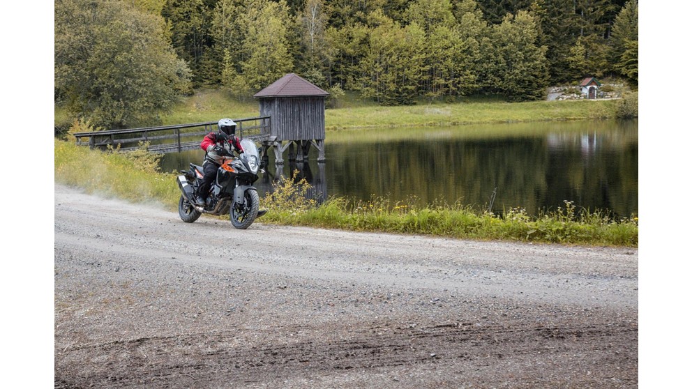 KTM 1050 Adventure - Obrázek 18