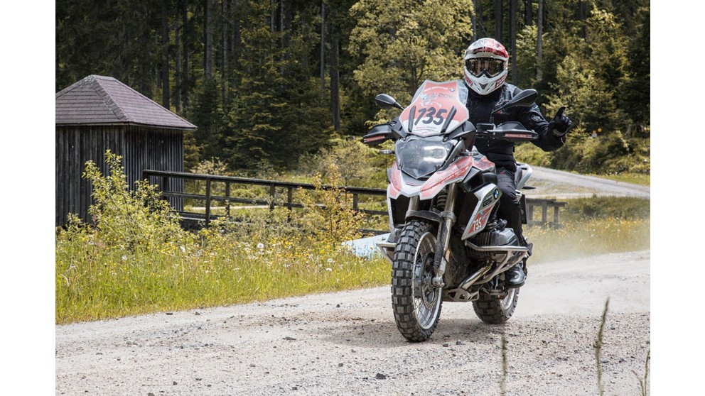 KTM 1050 Adventure - Obrázek 21