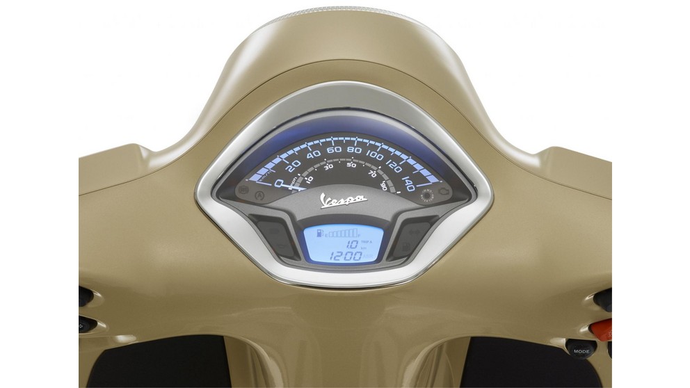 Vespa GTS 300 i.e. Touring - Imagem 22