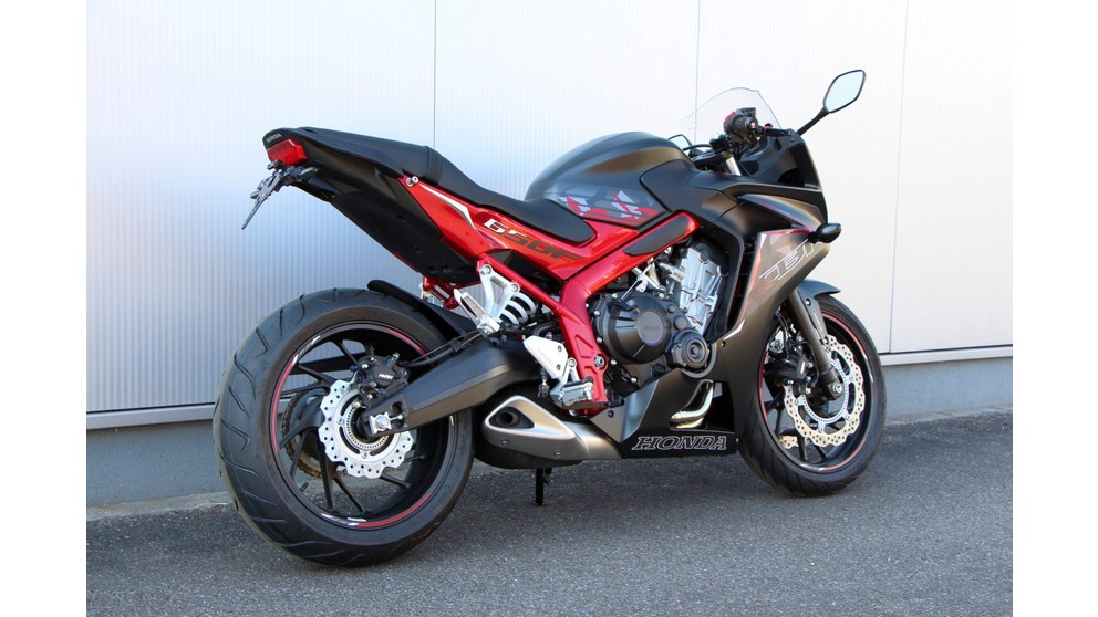 Honda CBR 650F - Resim 11