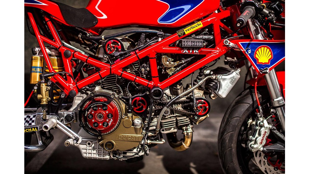 Ducati Monster 1000 - Слика 11