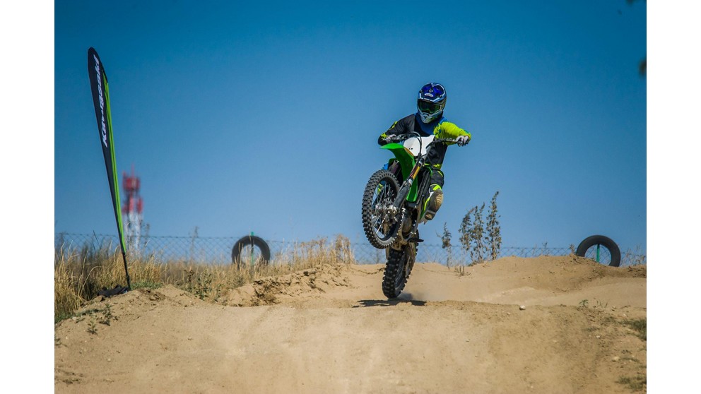 Kawasaki KX250F - Resim 16