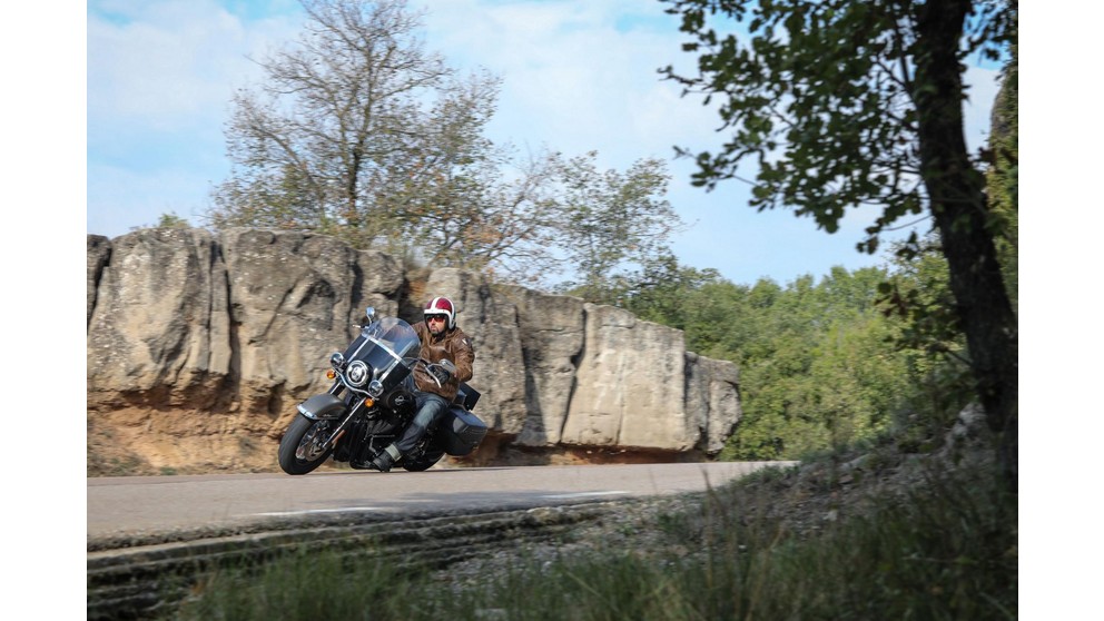 Harley-Davidson Softail Breakout 114 FXBRS - Bild 23