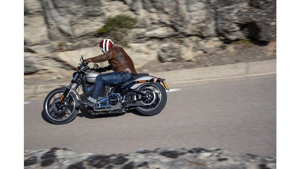 Harley-Davidson Softail Breakout 114 FXBRS - Bild 10