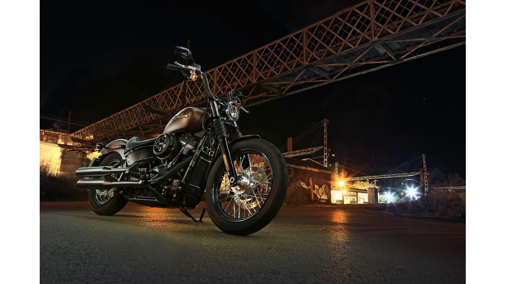 Harley-Davidson Softail Breakout 114 FXBRS - Bild 12