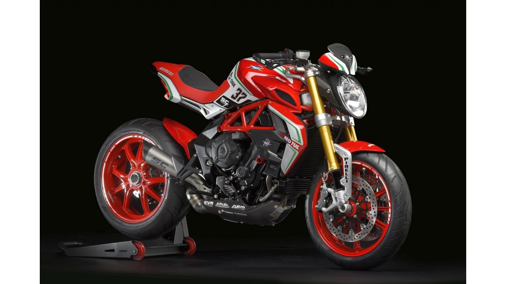 MV Agusta Dragster 800 RC - Imagem 23