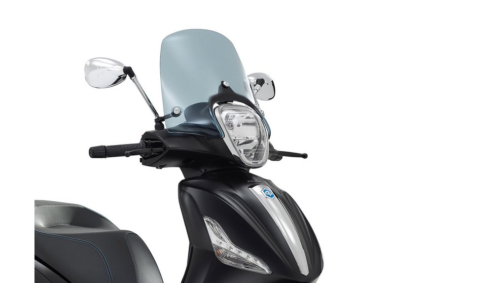 Piaggio Beverly 300 i.e. Police - Immagine 11