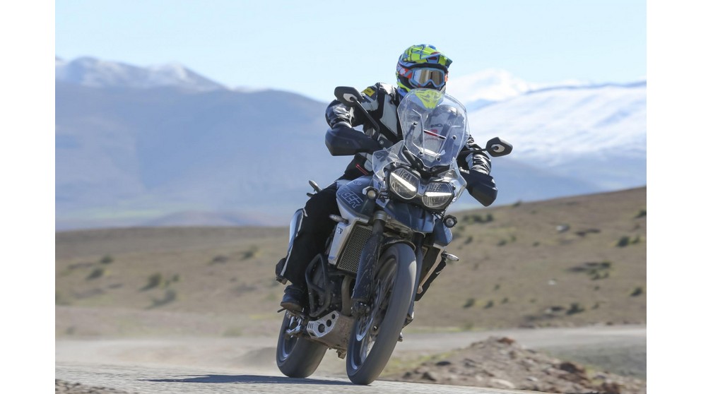 Triumph Tiger 800 XRT - Imagem 9