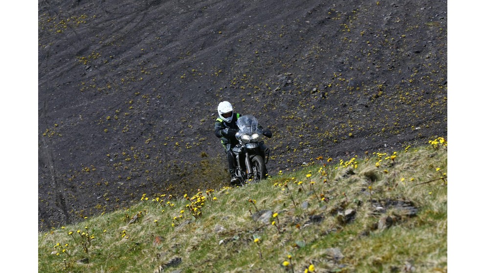 Triumph Tiger 800 XCx - Obrázok 23