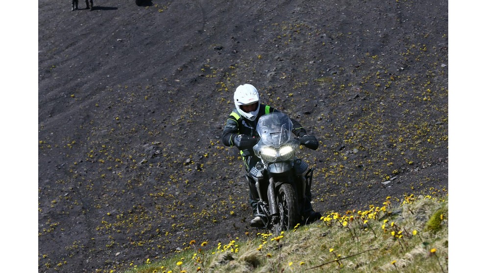 Triumph Tiger 800 XCx - Слика 23