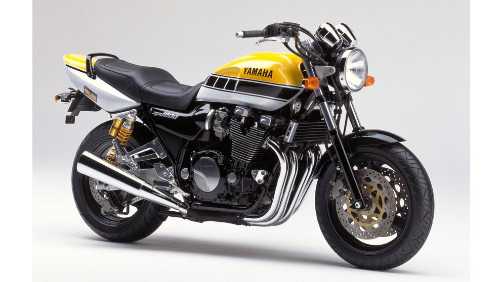 Yamaha XJR 1300 - Obrázek 20
