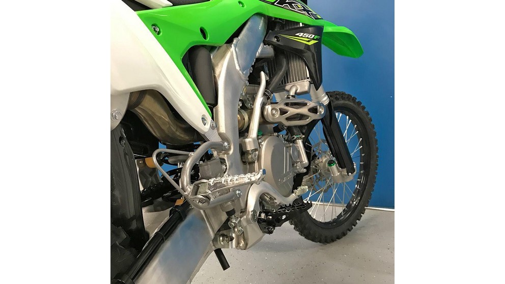 Kawasaki KX450F - Resim 21