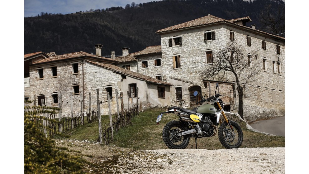 Fantic Caballero Scrambler 250 - Imagem 4